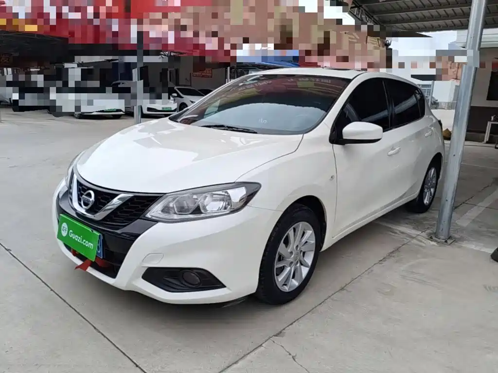 Nissan Tiida — миниатюра 2