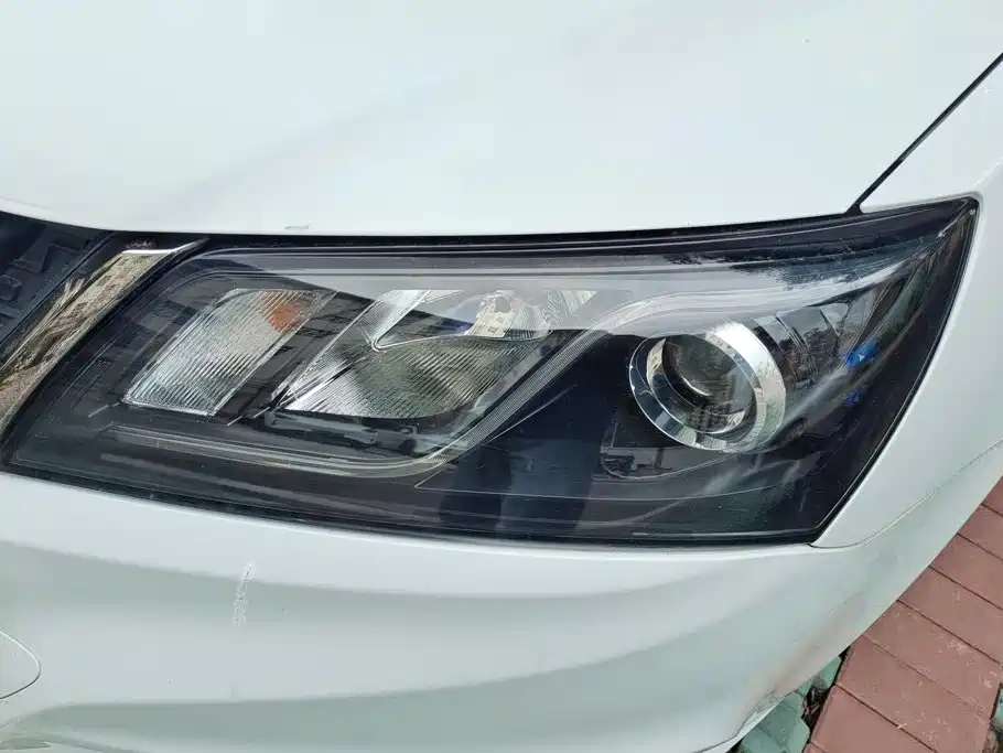Geely Emgrand — миниатюра 5