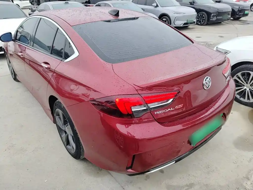 Buick Regal — миниатюра 5