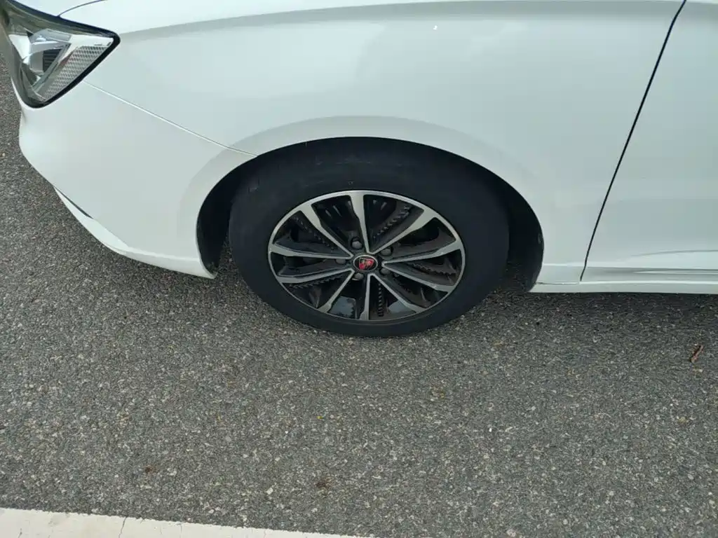 Roewe i5 — миниатюра 23