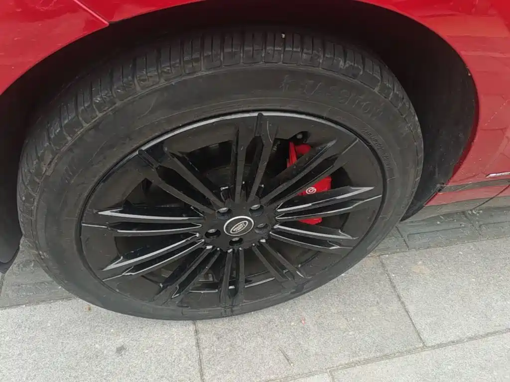 Land Rover Velar — миниатюра 23