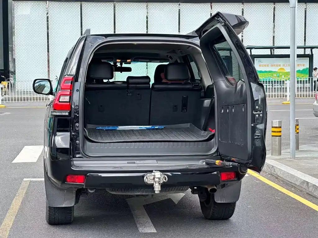 Toyota Prado (Import) — миниатюра 13