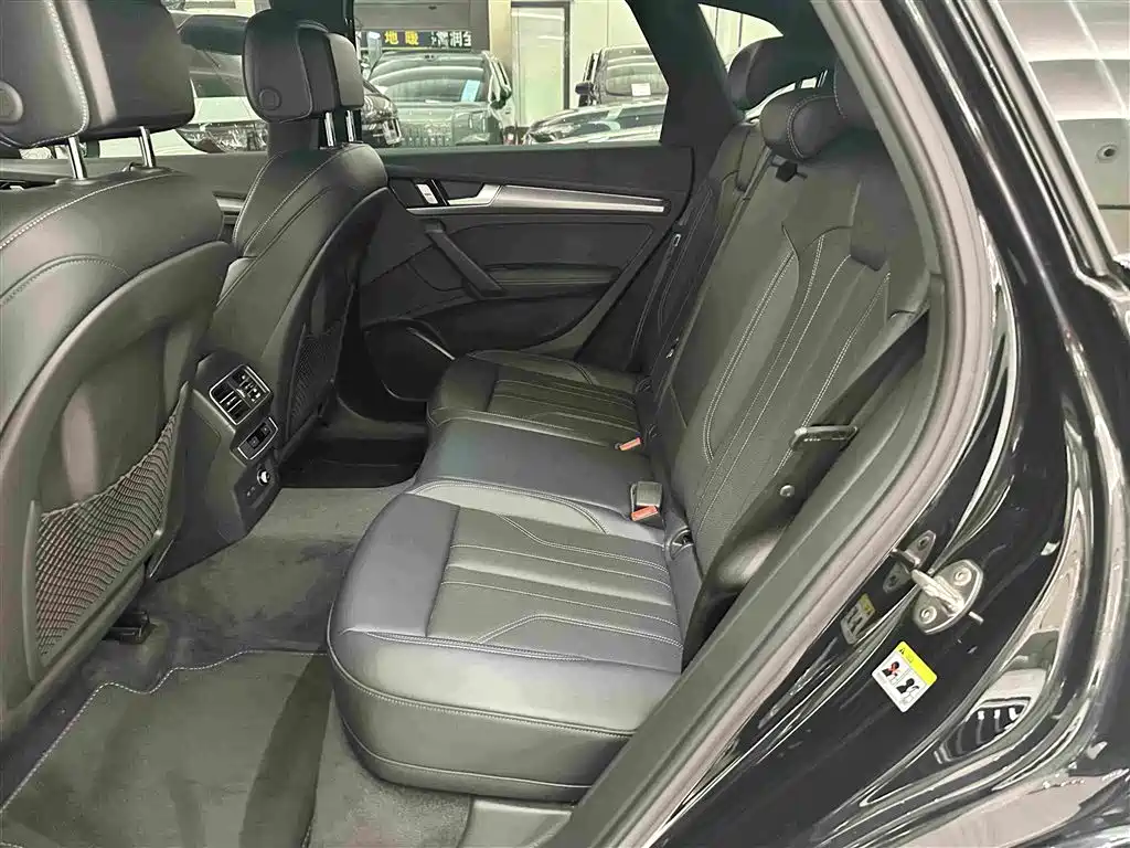 Audi Q5L — миниатюра 12