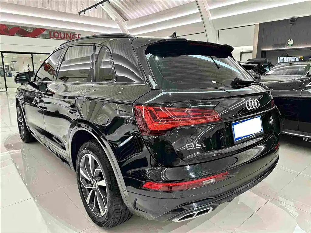 Audi Q5L — миниатюра 20