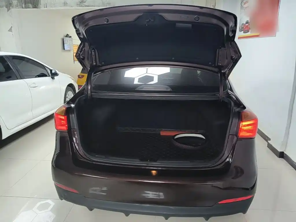 Kia K3 — миниатюра 19