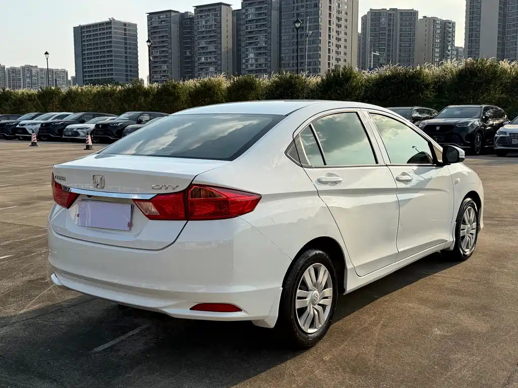 Honda City — миниатюра 15