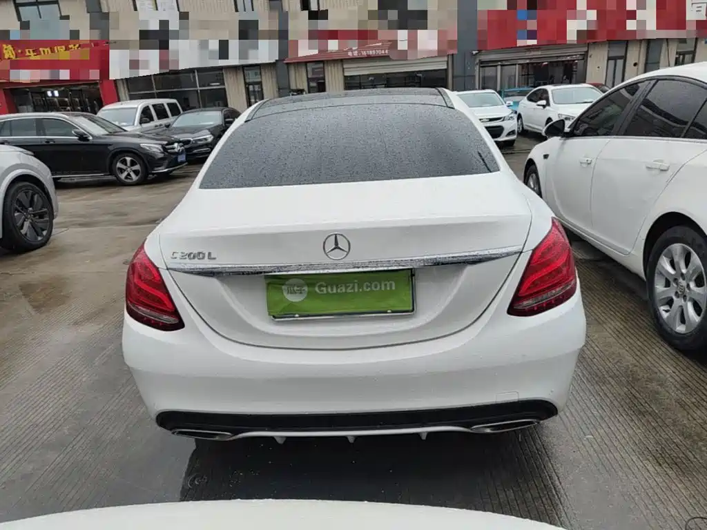 Mercedes-Benz C-Class — миниатюра 6