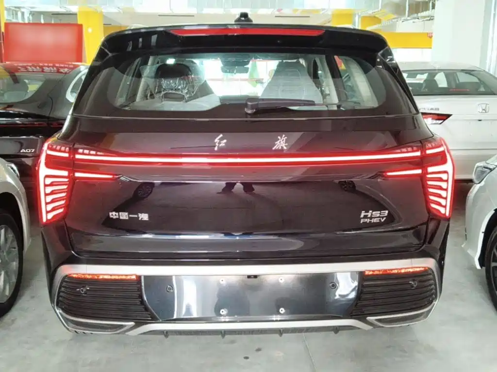 Hongqi Hongqi HS3 PHEV — миниатюра 6