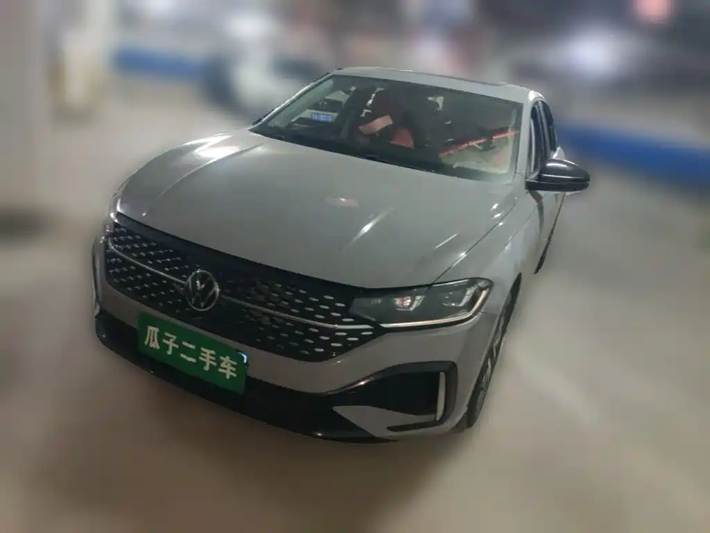 Volkswagen Lavida — миниатюра 2