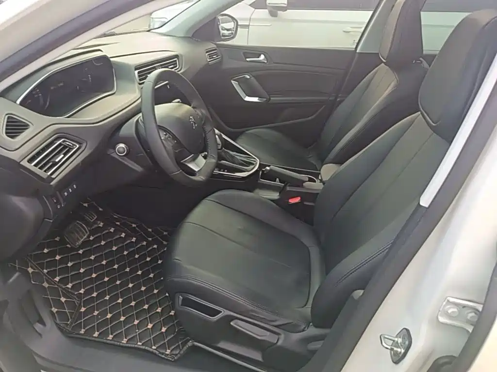 Peugeot 308 — миниатюра 15