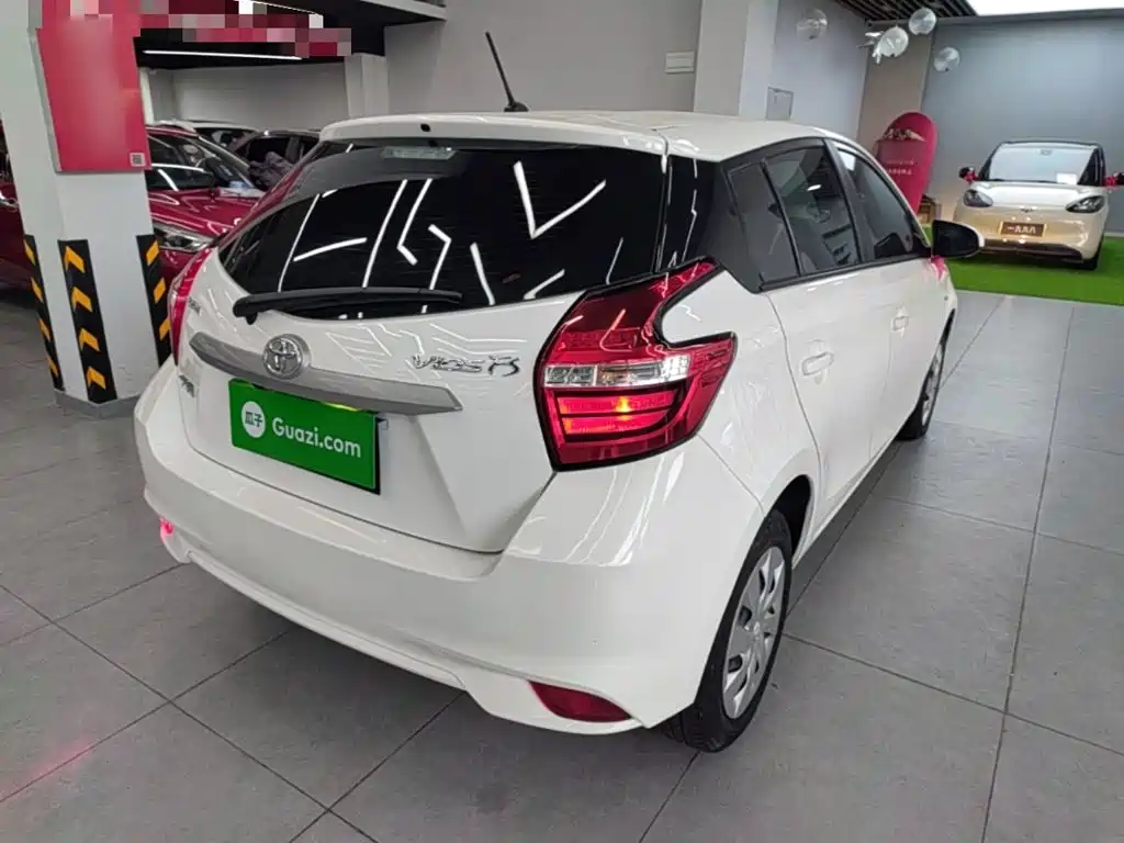 Toyota Vios FS — миниатюра 7