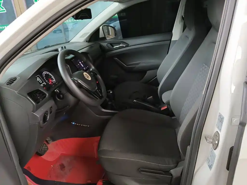 Volkswagen T-Cross — миниатюра 15