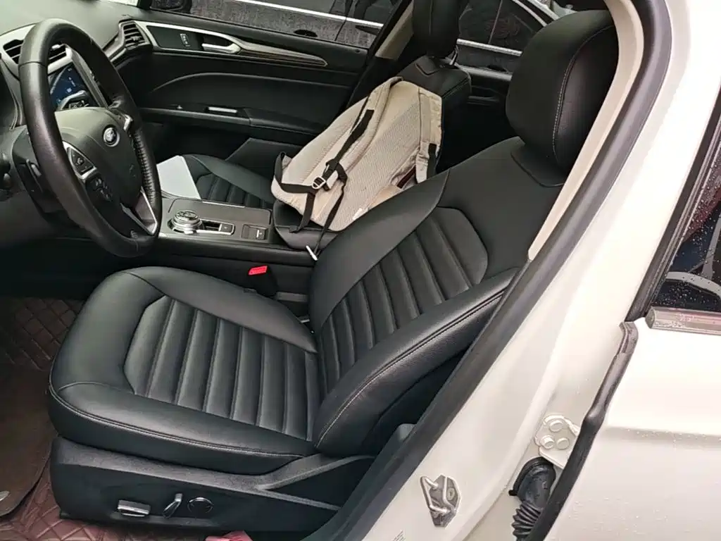 Ford Mondeo — миниатюра 15