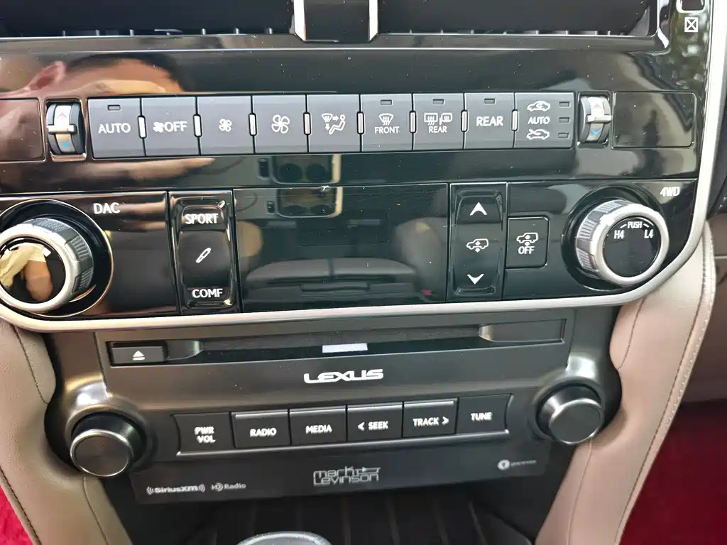 Lexus GX — миниатюра 5