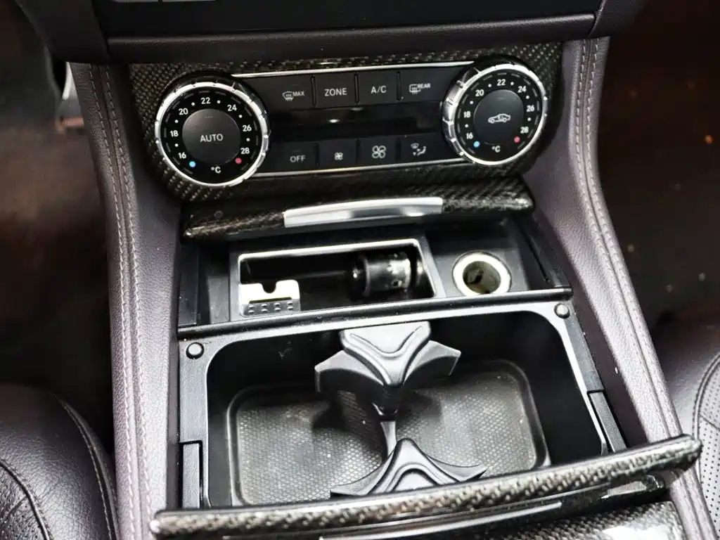 Mercedes-Benz CLS — миниатюра 17