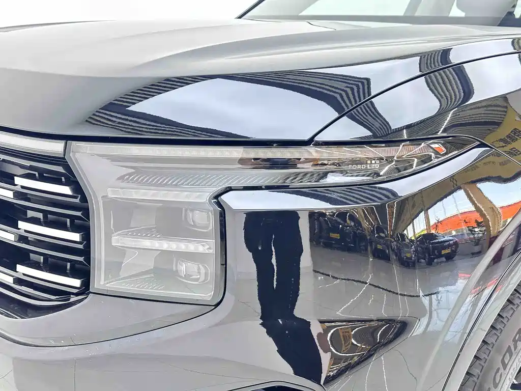 Ford Edge — миниатюра 13