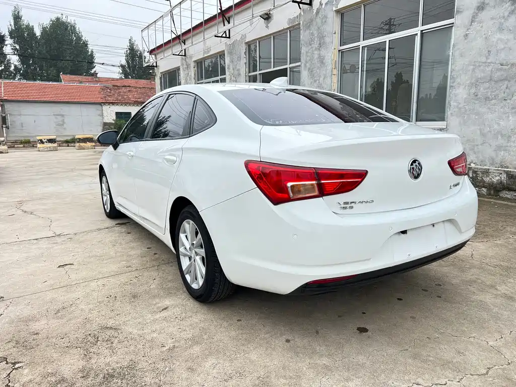 Buick Verano — миниатюра 6