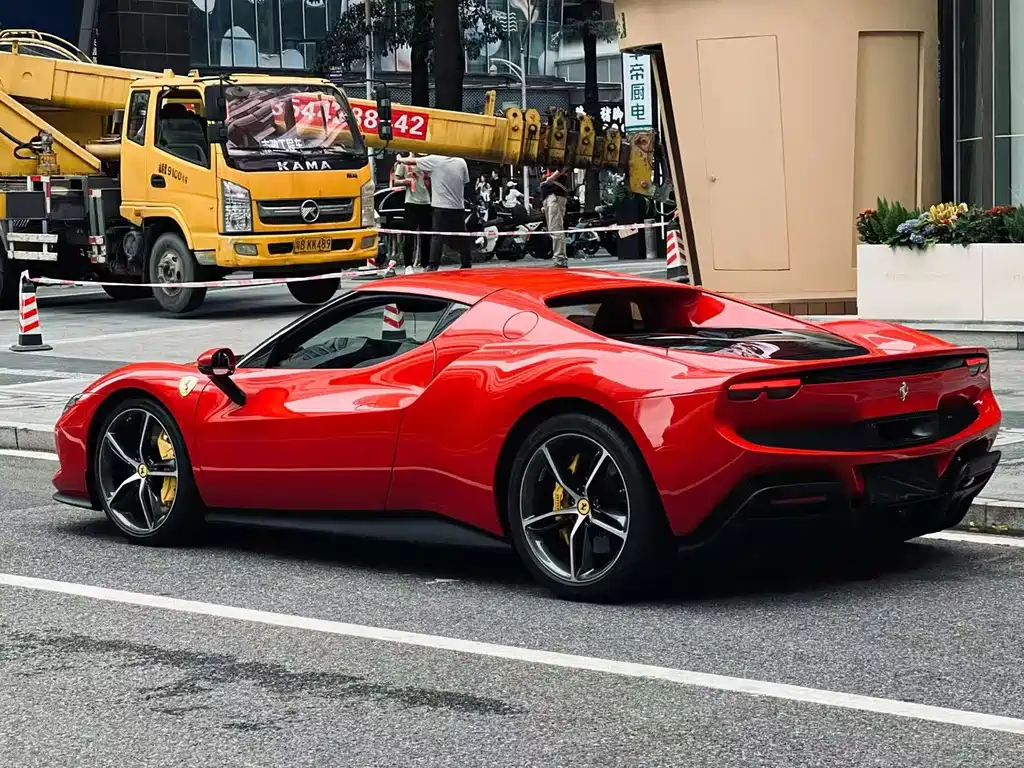 Ferrari 296 — миниатюра 5