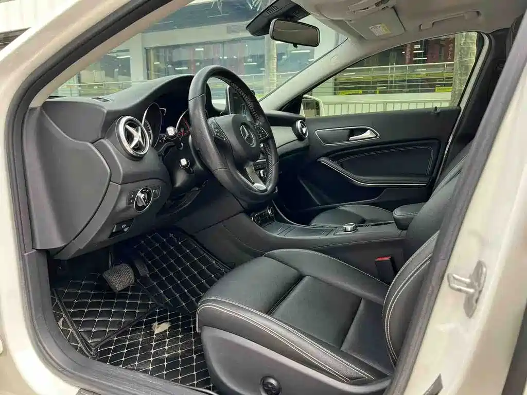 Mercedes-Benz GLA — миниатюра 5