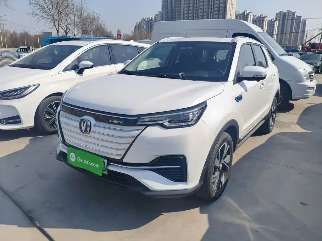Changan CS55 EV — миниатюра 2