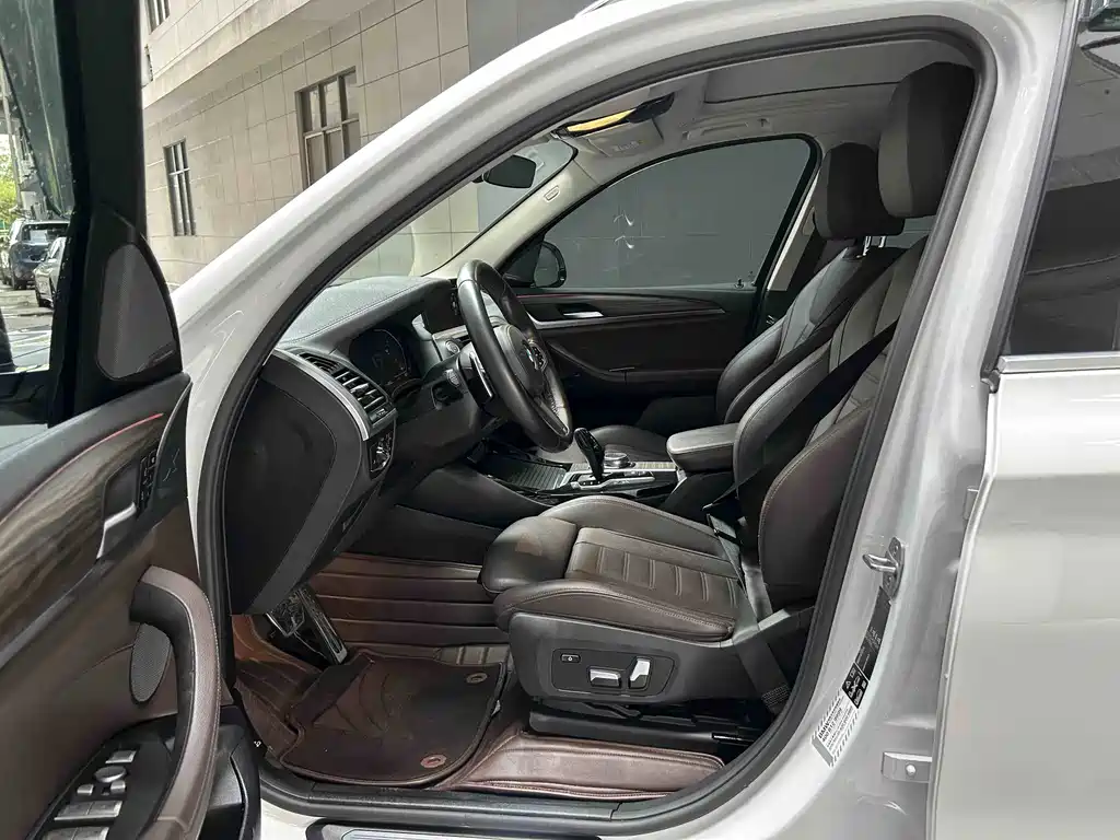 BMW X3 — миниатюра 16