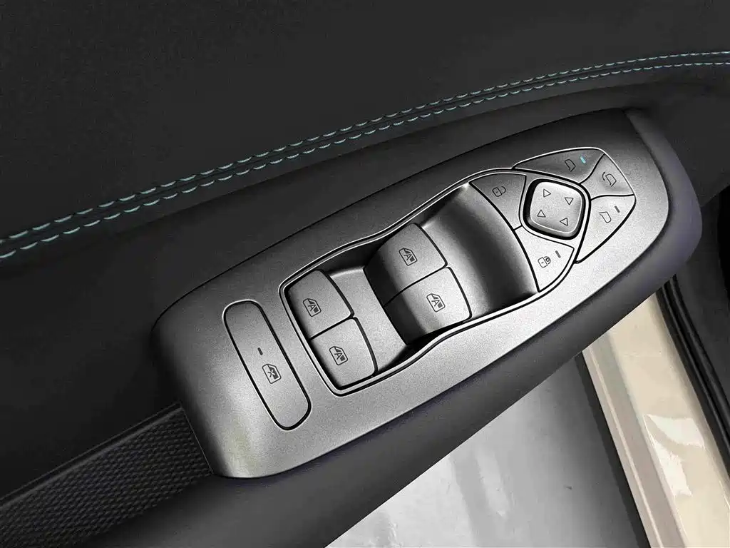 BYD Sealion 05 DM-i — миниатюра 23