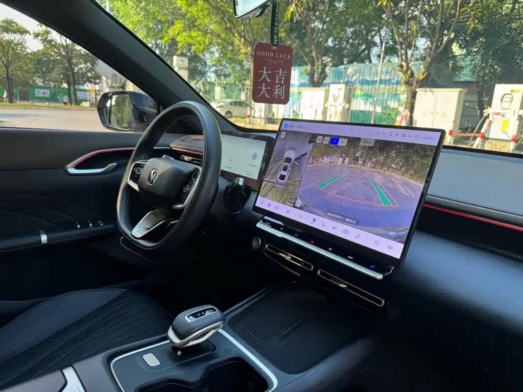 Changan Eado — миниатюра 7