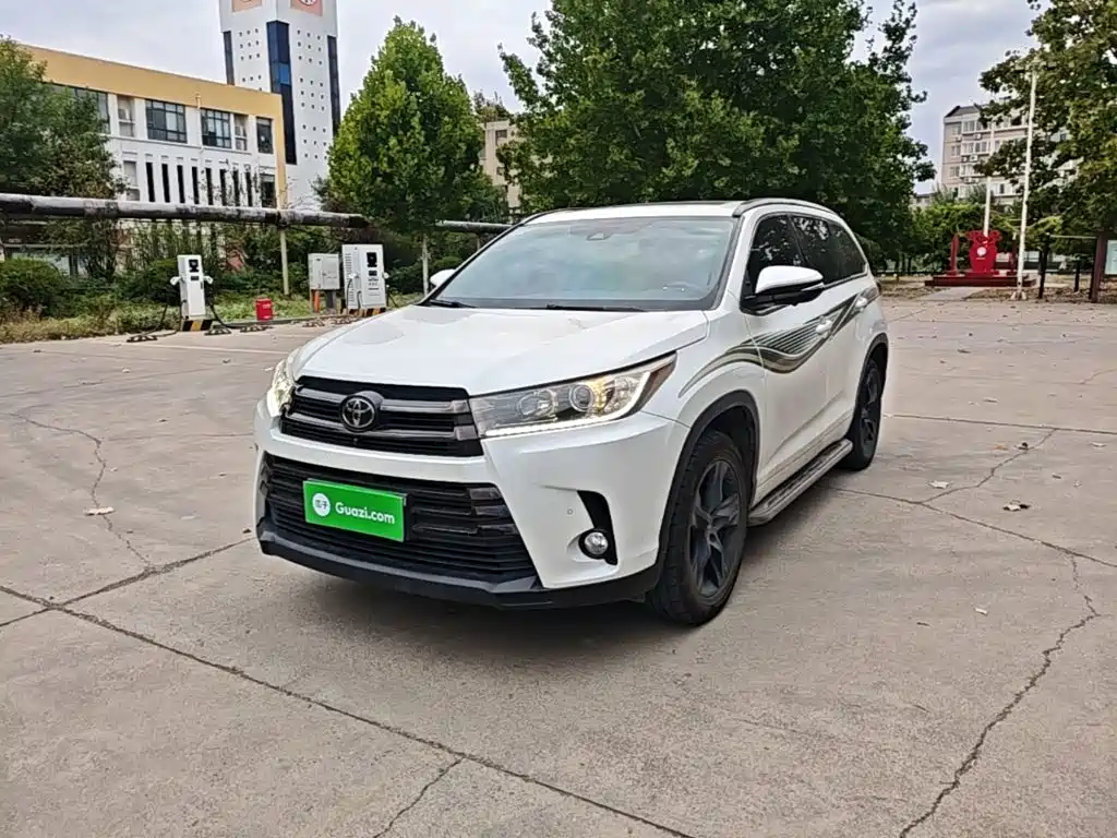 Toyota Highlander — миниатюра 2