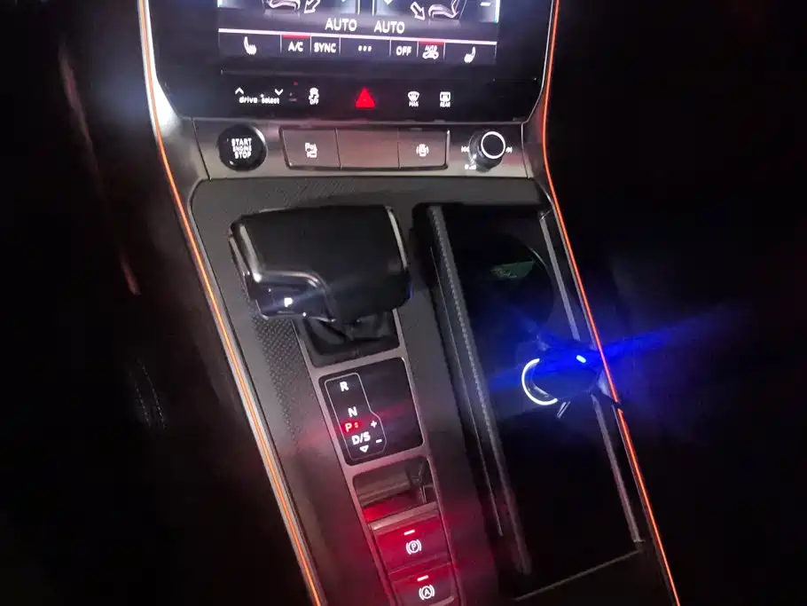 Audi A6L — миниатюра 16