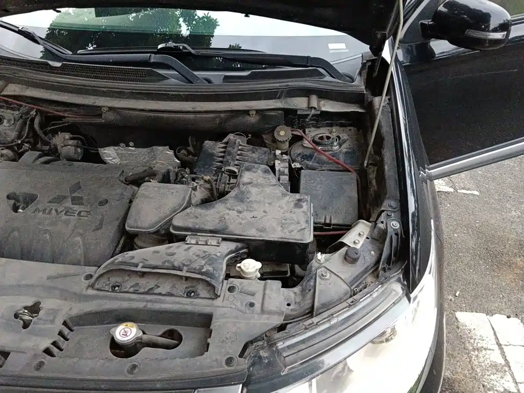 Mitsubishi Outlander — миниатюра 21