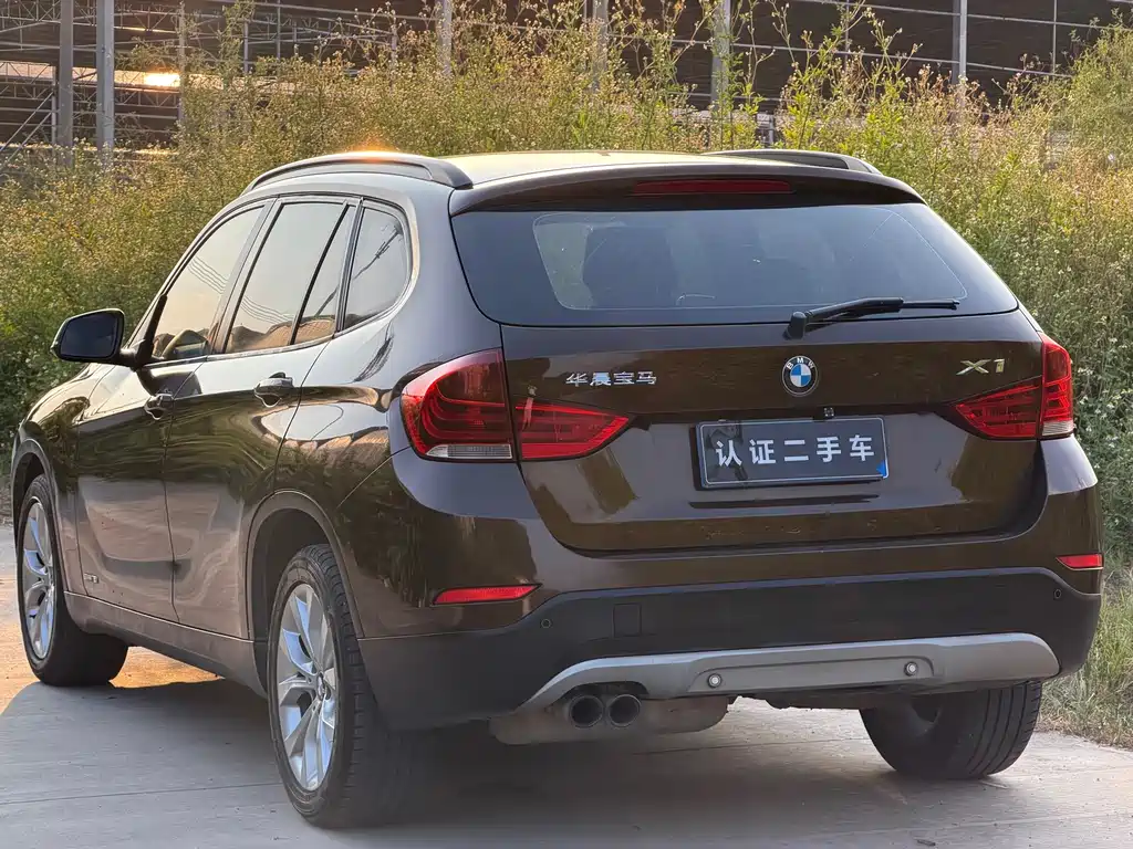 BMW X1 — миниатюра 10