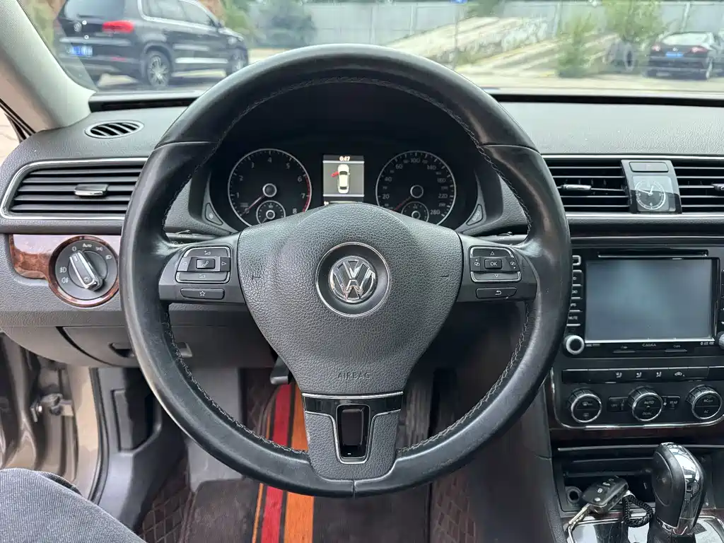 Volkswagen Passat — миниатюра 12