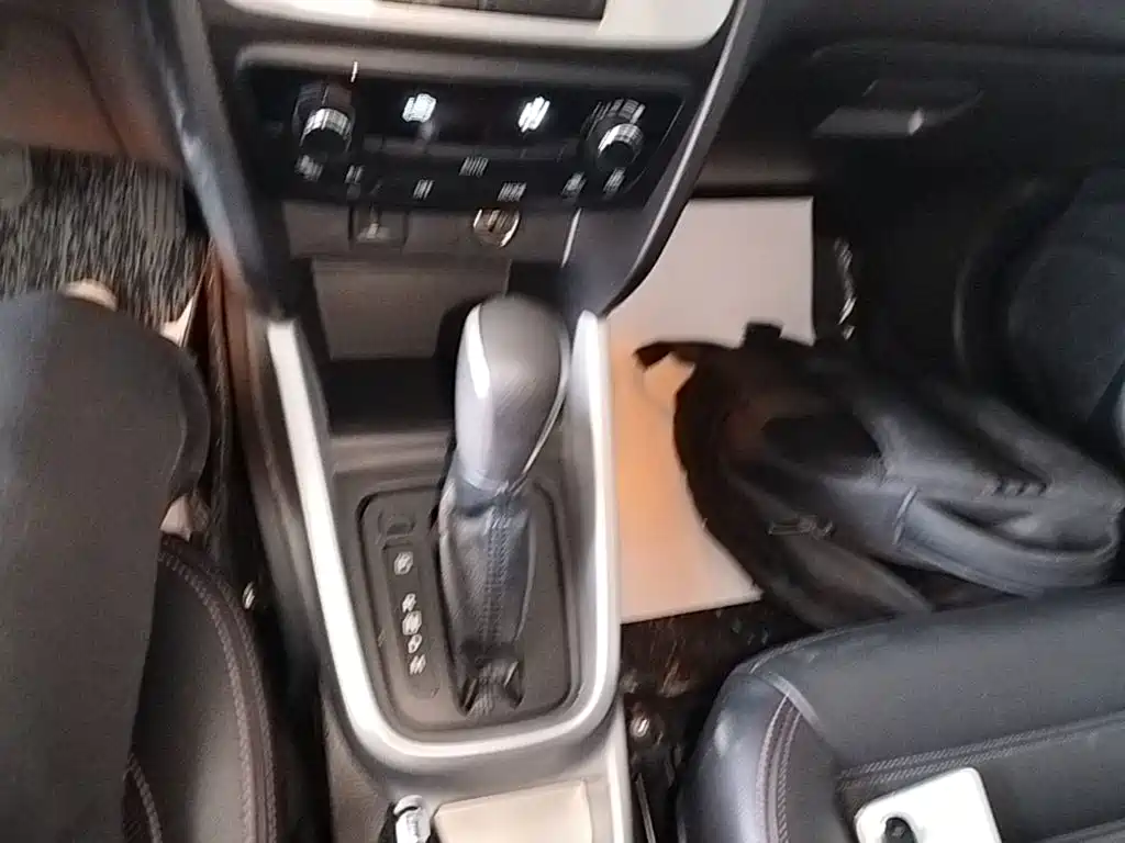 Suzuki Vitara — миниатюра 14
