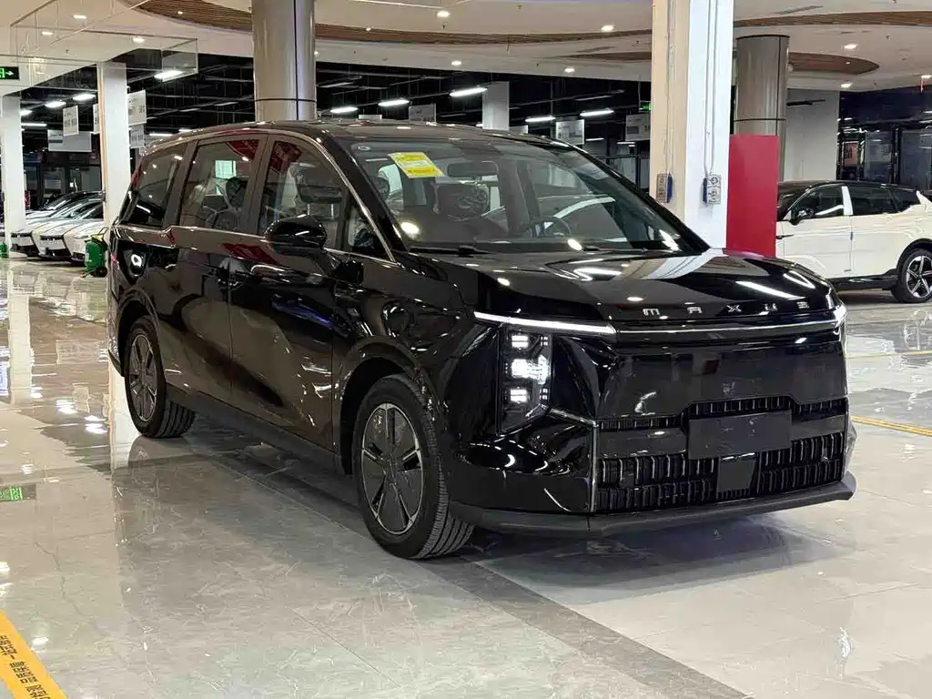 SAIC MAXUS EVERYONE 7