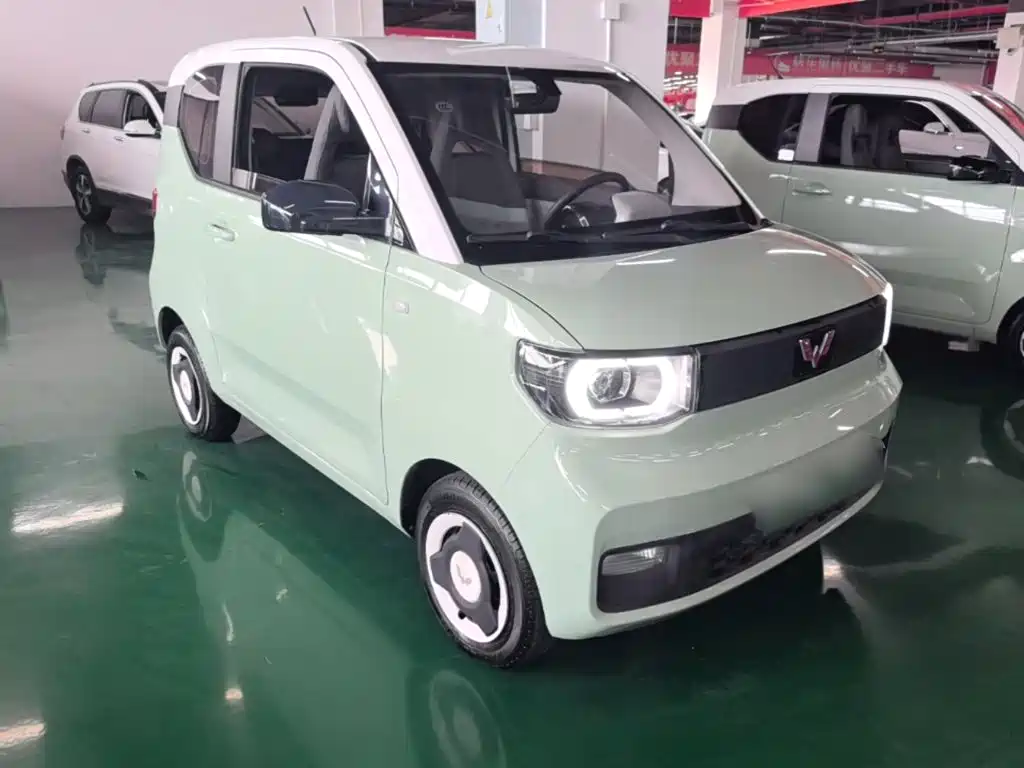 Wuling MINIEV — миниатюра 4