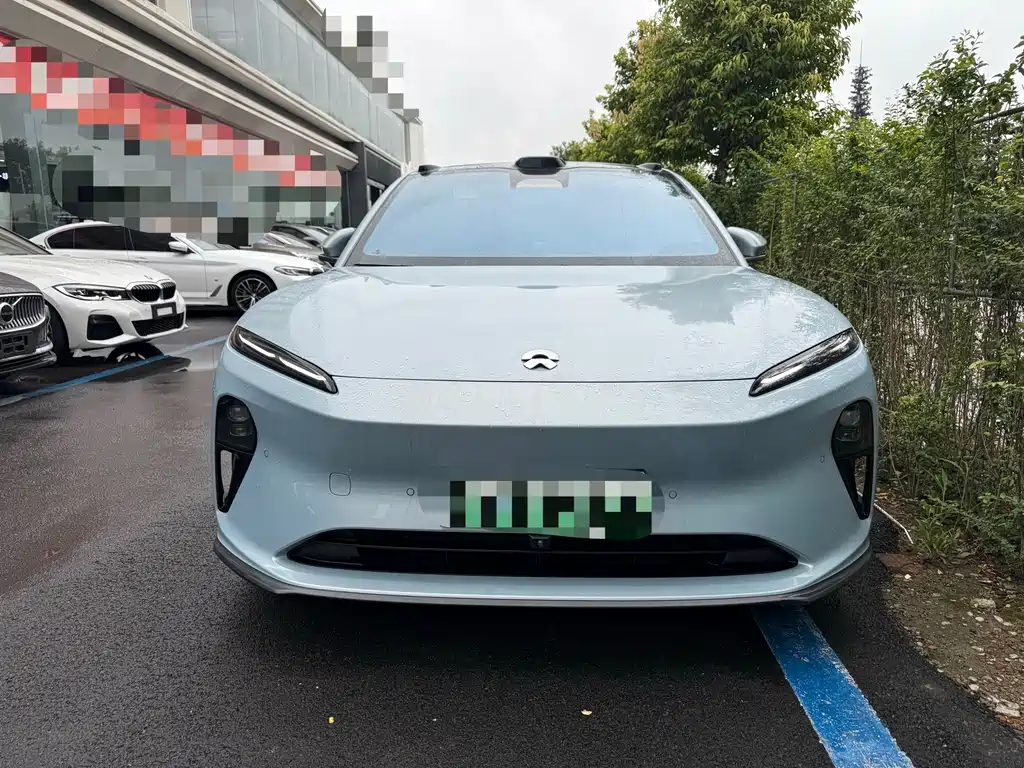NIO ET5T — миниатюра 2