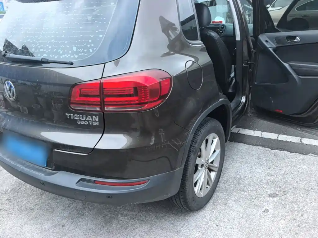 Volkswagen Tiguan — миниатюра 8