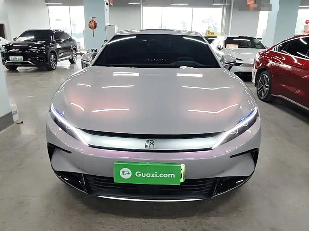 BYD Han — миниатюра 3