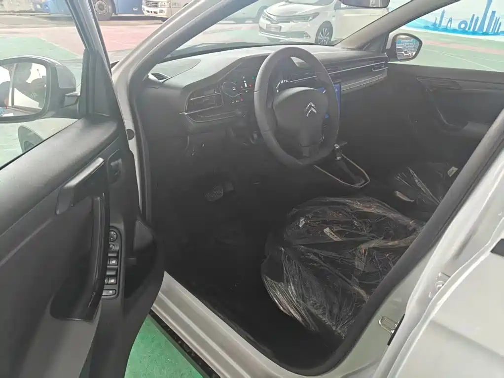 Citroen C3-XR — миниатюра 15