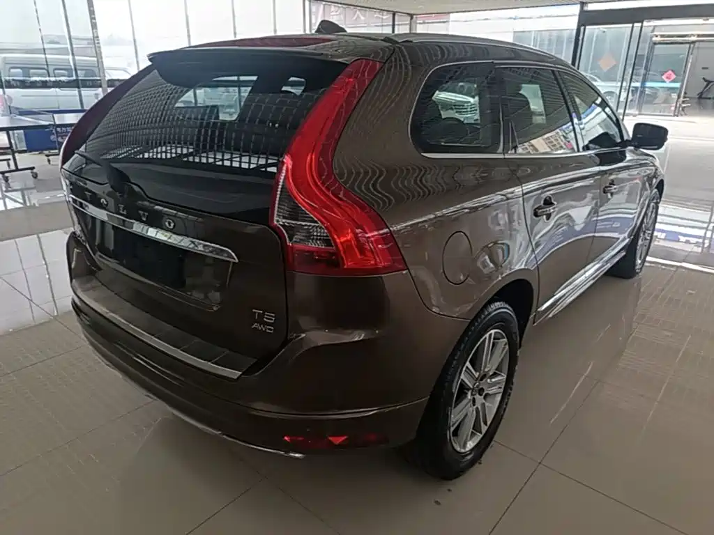 Volvo XC60 — миниатюра 7