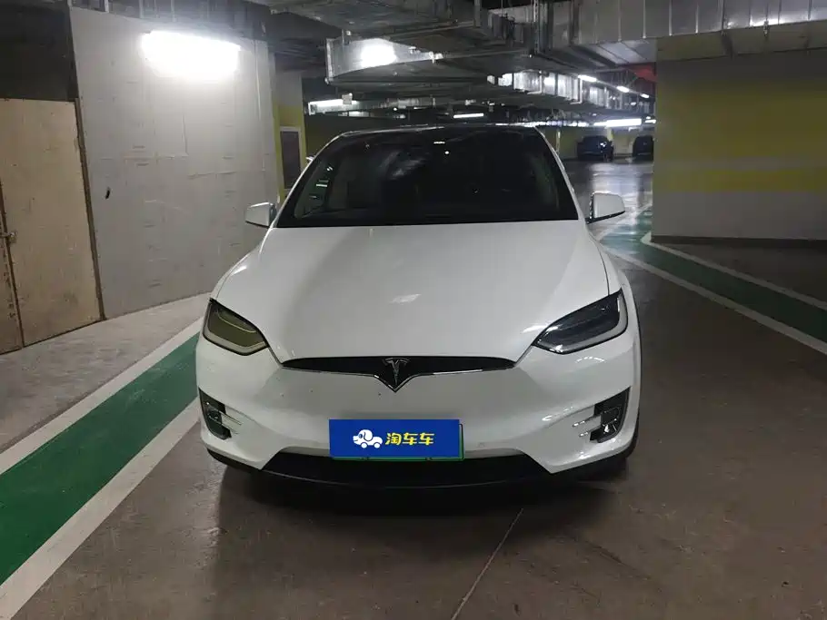 Tesla Model X — миниатюра 2