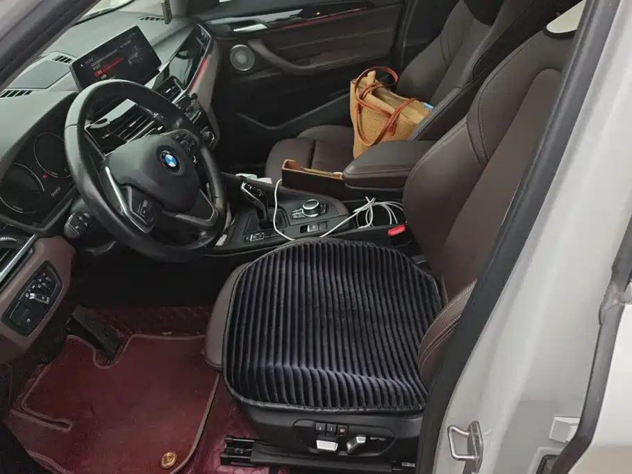 BMW X1 — миниатюра 9