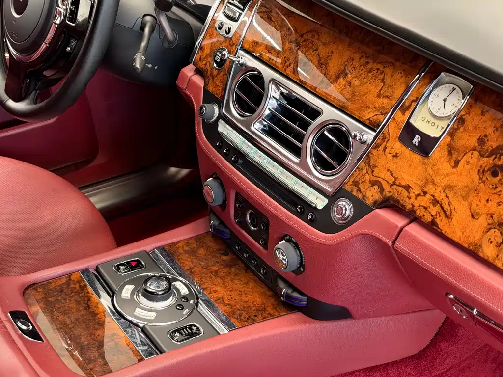 Rolls-Royce Ghost — миниатюра 11