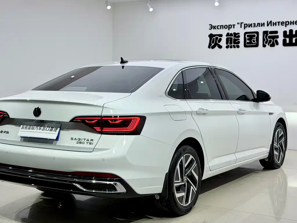 Volkswagen Sagitar — миниатюра 4