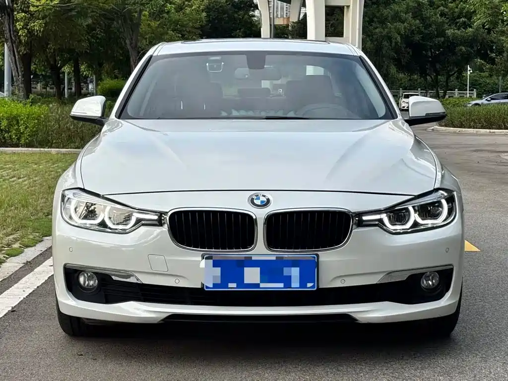 BMW 3 Series — миниатюра 2