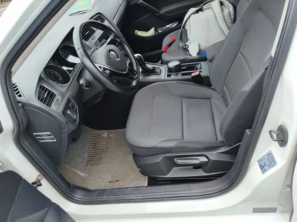 Volkswagen Golf — миниатюра 20