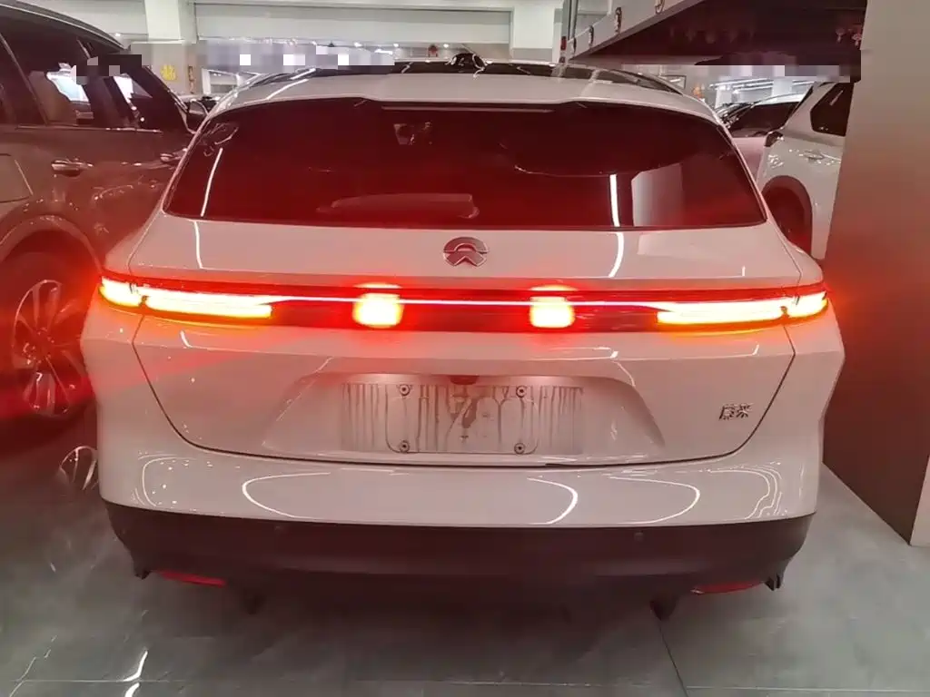 NIO ET5T — миниатюра 6