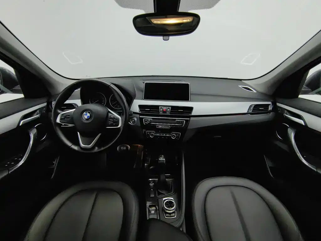 BMW X1 — миниатюра 5