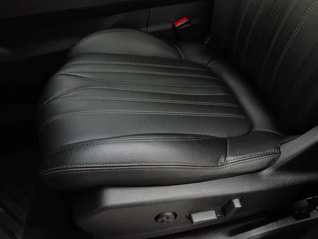 Peugeot 4008 — миниатюра 20