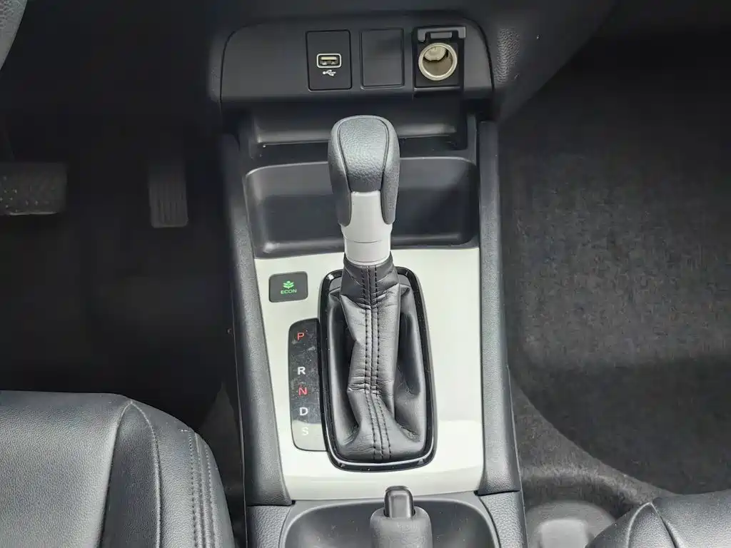 Honda Fit — миниатюра 13